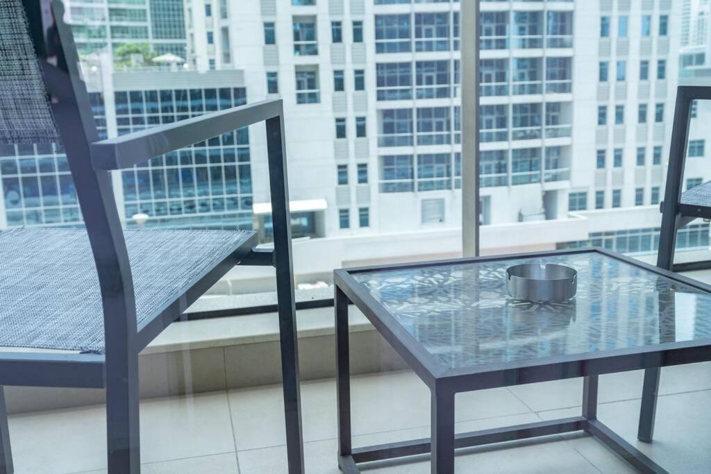 Cozy Studio In Sparkle Tower Jbr By Suiteable Dubai Eksteriør bilde