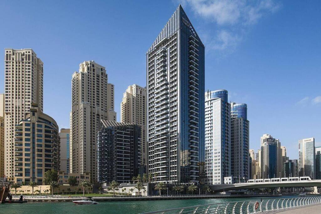 Cozy Studio In Sparkle Tower Jbr By Suiteable Dubai Eksteriør bilde